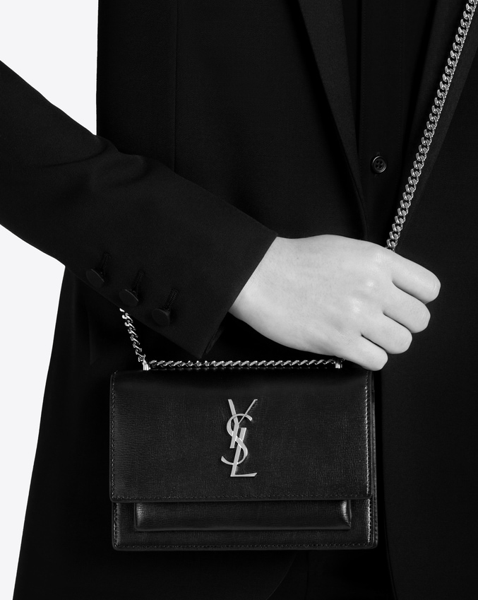 Saint Laurent SUNSET Chain Wallet In Earth Grey Leather | YSL.com